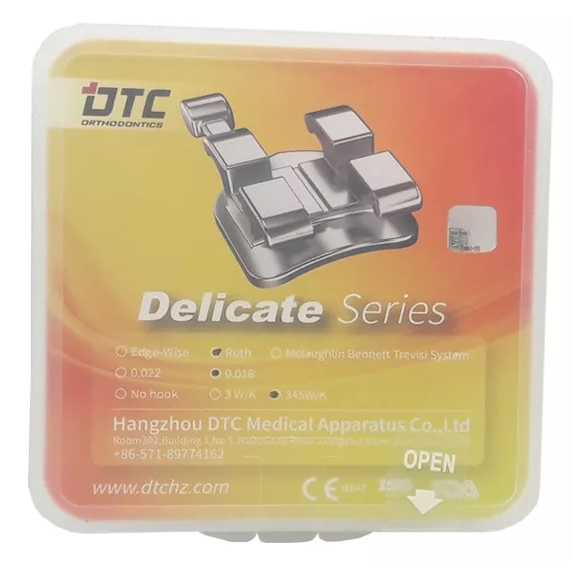 Брекети DTC Roth Delicate 0,18 з гачками D21-44 (20 шт верх + низ)