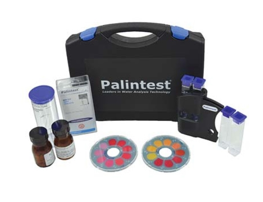 Компактний набір для аналізу води басейну BWT Palintest (з 6 тестами DPD)